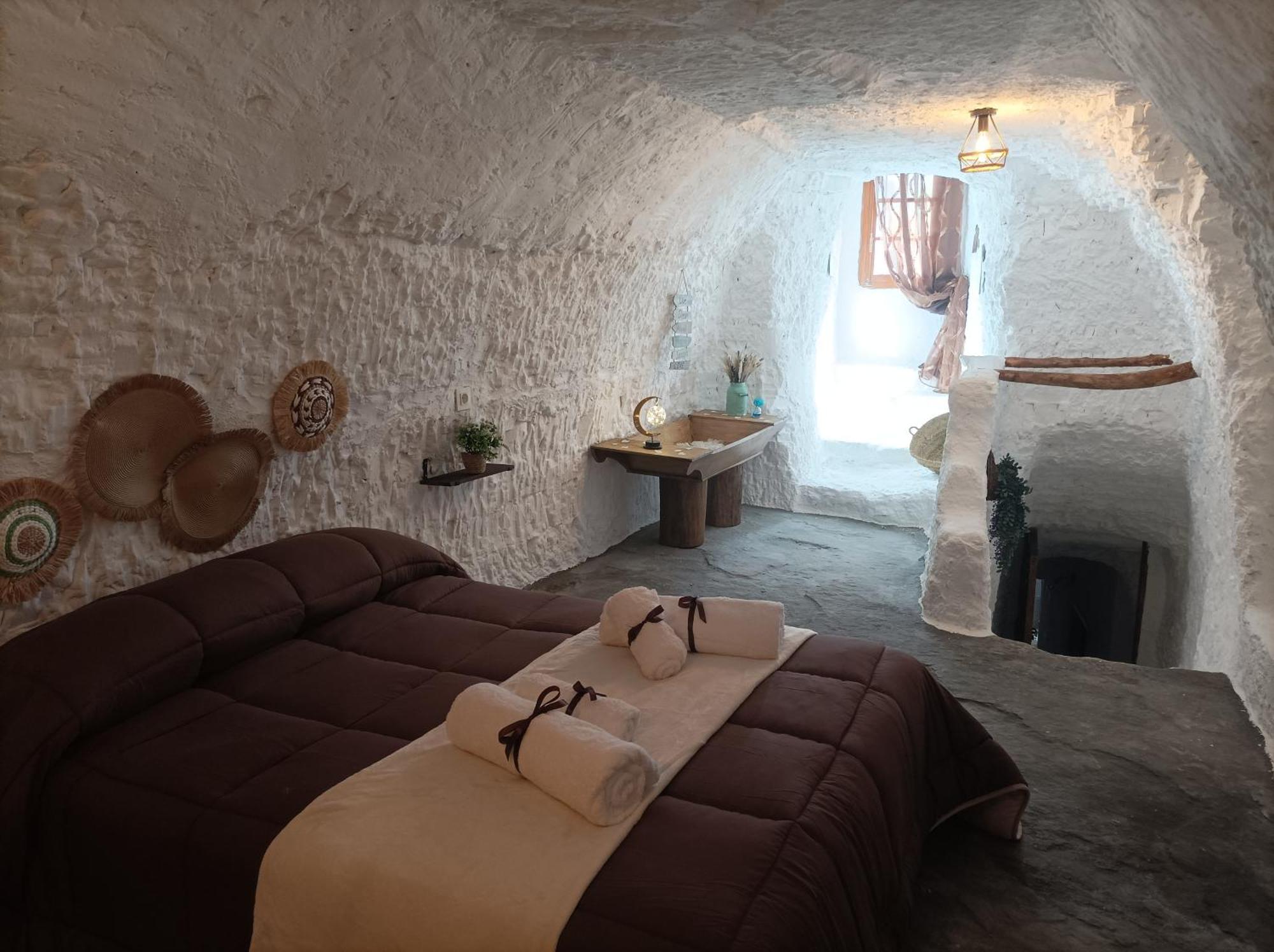 Pensjonat Cueva La Trapera Benamaurel Zewnętrze zdjęcie